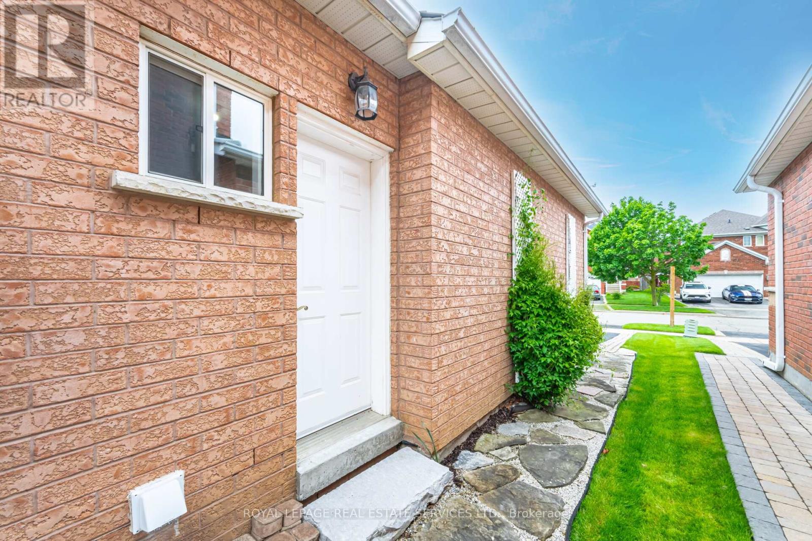 204 Eaton Street, Halton Hills, Ontario  L7G 5Y2 - Photo 30 - W12173117