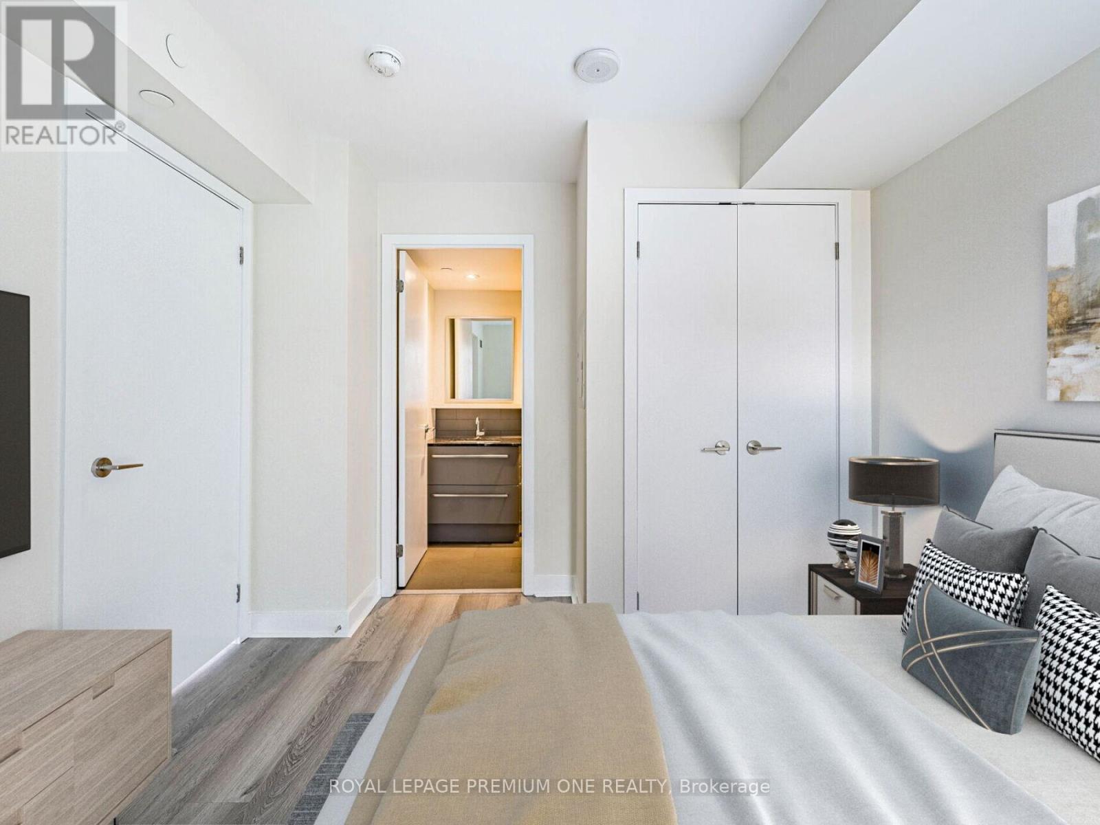 626 - 160 Flemington Road, Toronto, Ontario  M6A 2N7 - Photo 26 - W12173538