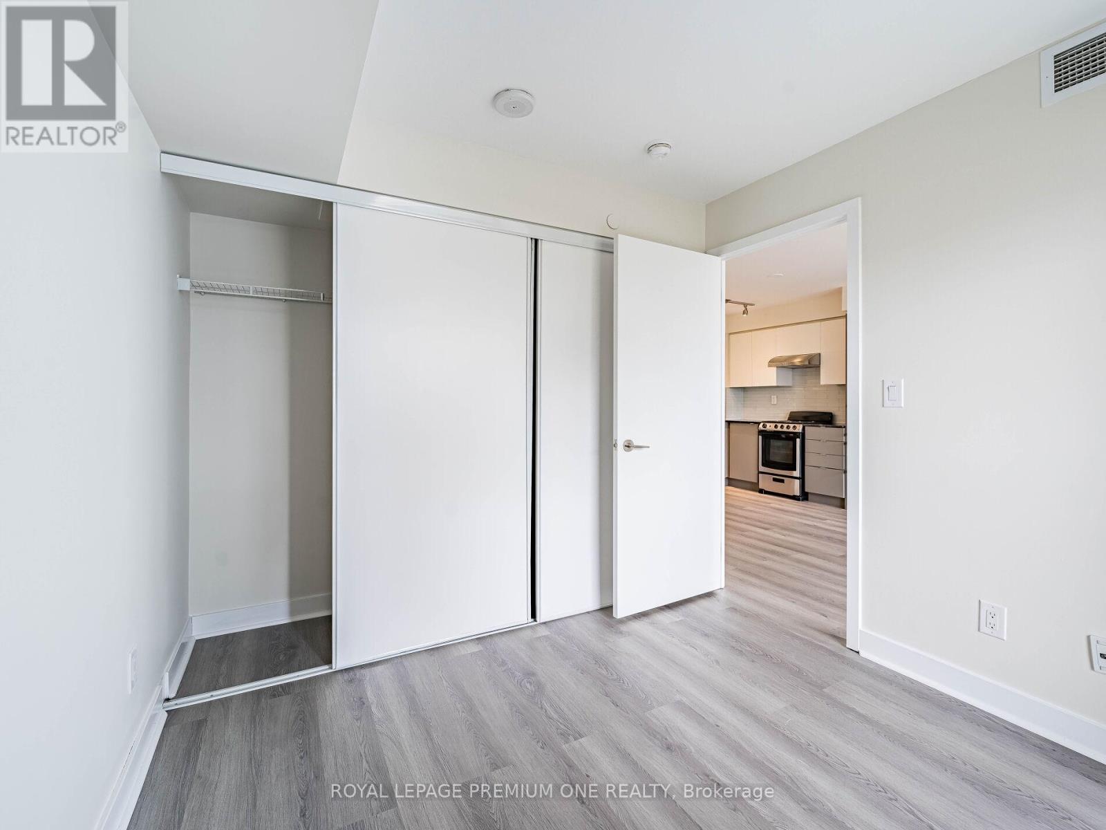 626 - 160 Flemington Road, Toronto, Ontario  M6A 2N7 - Photo 31 - W12173538