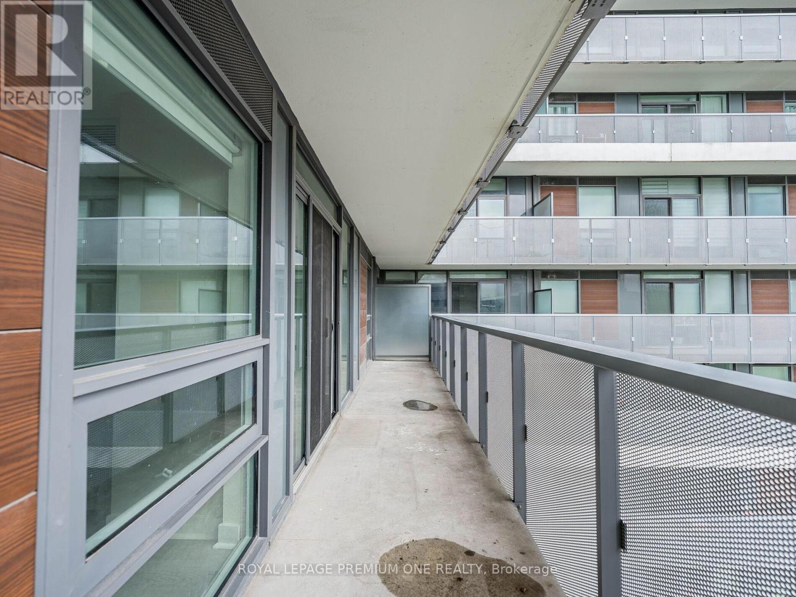 626 - 160 Flemington Road, Toronto, Ontario  M6A 2N7 - Photo 36 - W12173538