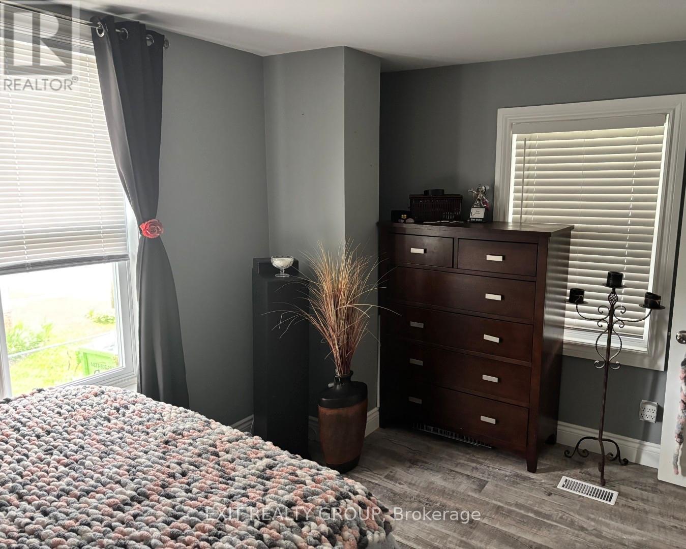 108 St Lawrence Street W, Madoc, Ontario  K0K 2K0 - Photo 7 - X12167204