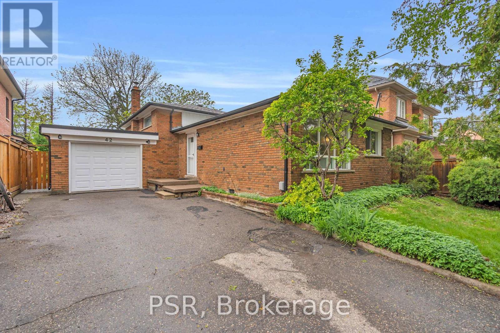 Property at 42 SCARBORO AVENUE image 3