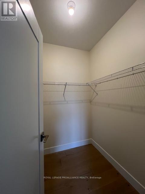 22 Douglas Marshall Crescent, Brockville, Ontario  K6V 0E7 - Photo 10 - X12173742