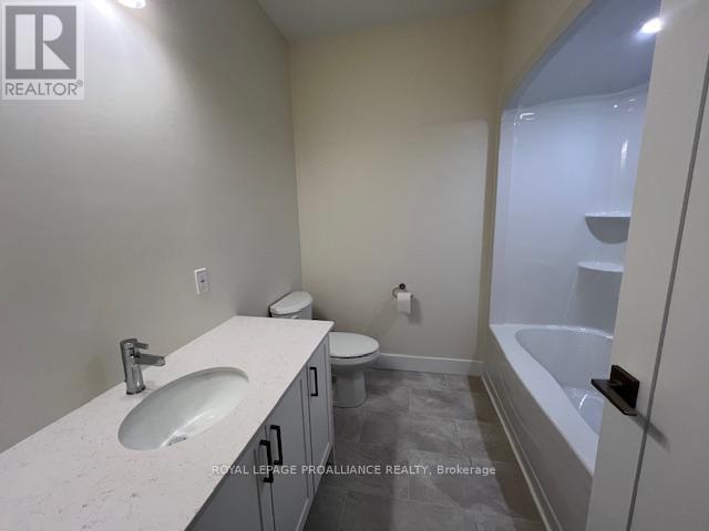 22 Douglas Marshall Crescent, Brockville, Ontario  K6V 0E7 - Photo 11 - X12173742