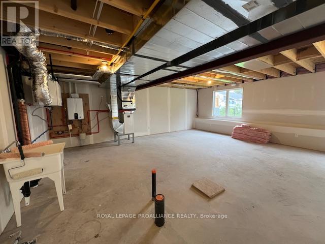 22 Douglas Marshall Crescent, Brockville, Ontario  K6V 0E7 - Photo 14 - X12173742