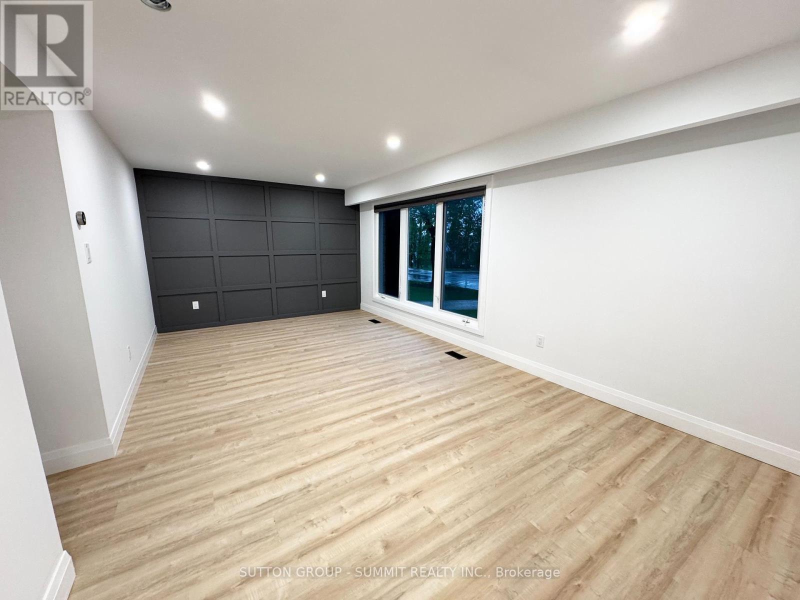 MAIN FLOOR - 415 SANATORIUM ROAD, Hamilton, Ontario
