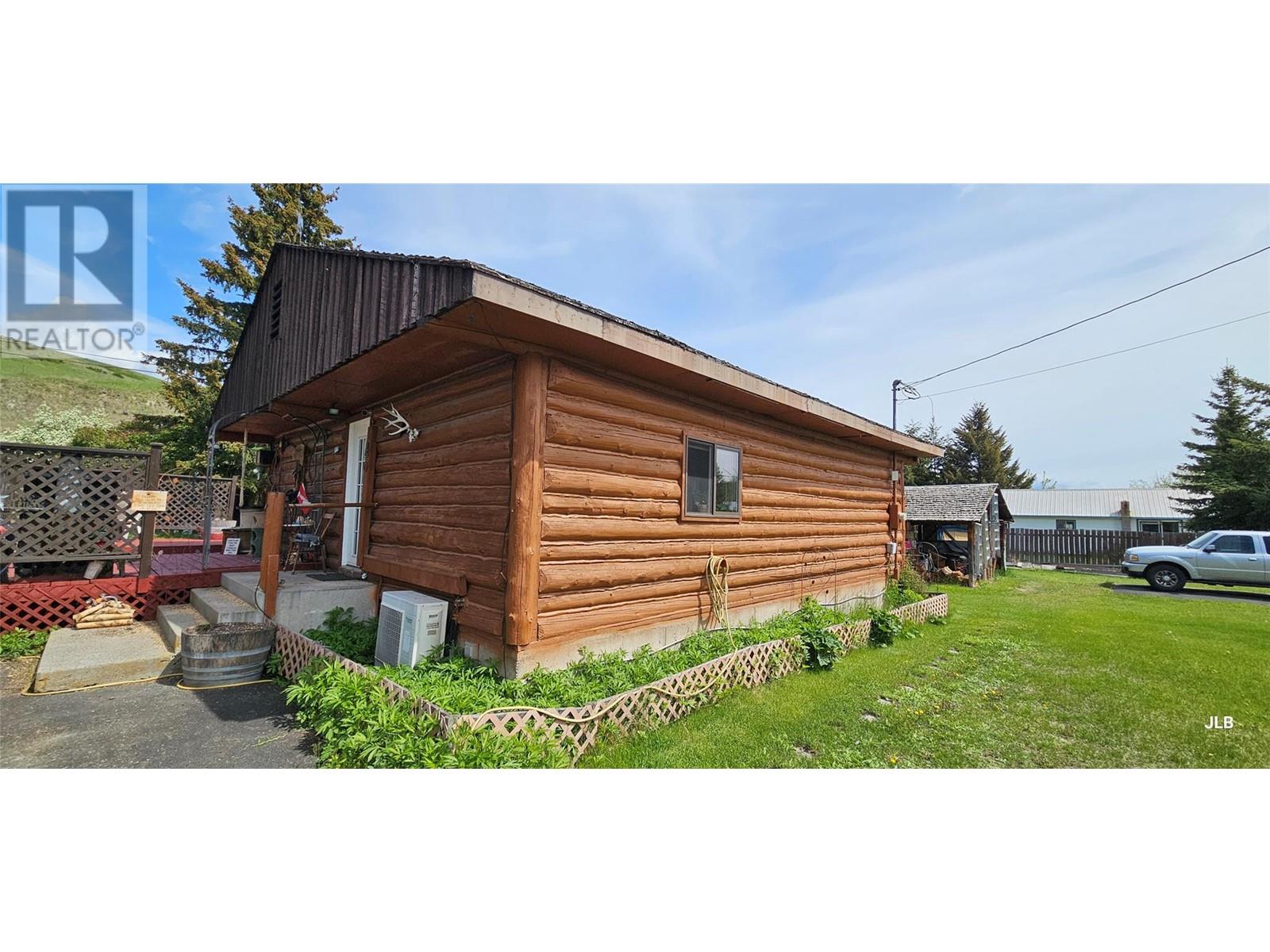 5721 Bridesville Townsite Road, bridesville, British Columbia