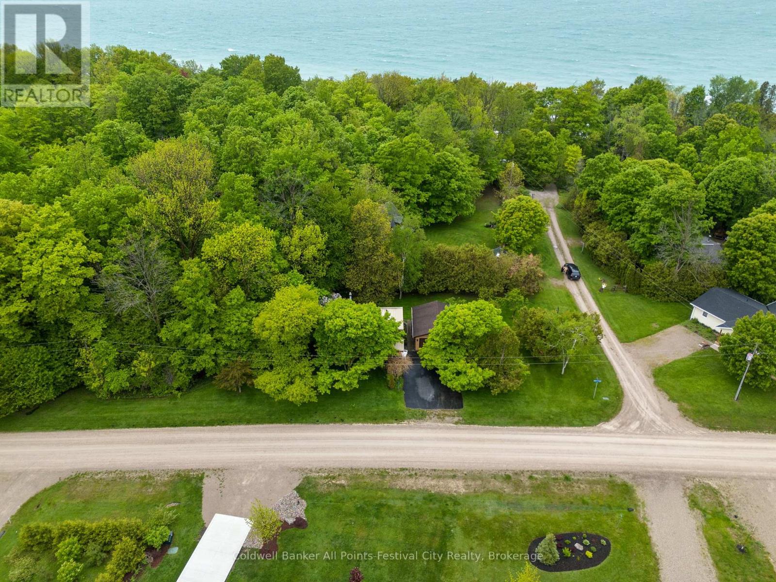 74387 Driftwood Drive, Bluewater, Ontario N0M 1G0 - Photo 25 - X12173687