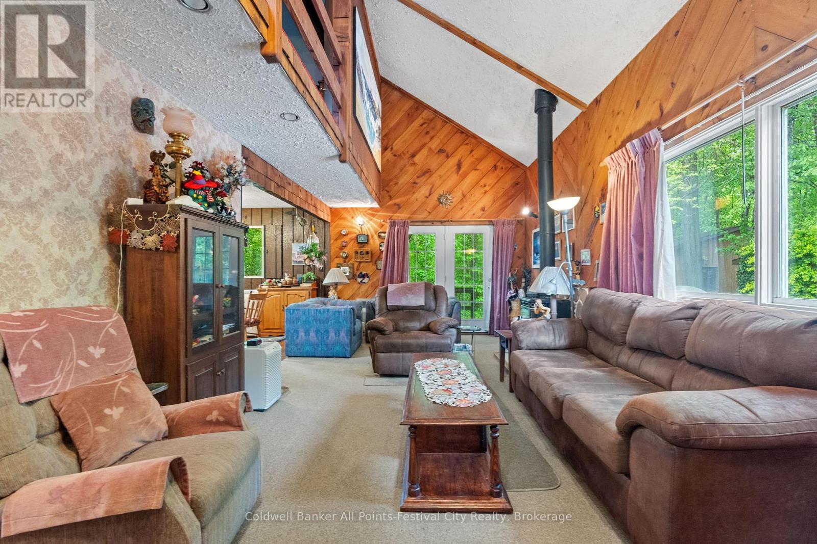 74387 Driftwood Drive, Bluewater, Ontario N0M 1G0 - Photo 9 - X12173687