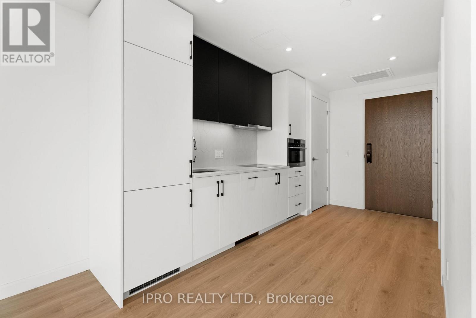 509 - 741 King Street W, Waterloo, Ontario  N2G 0E9 - Photo 8 - X12173505