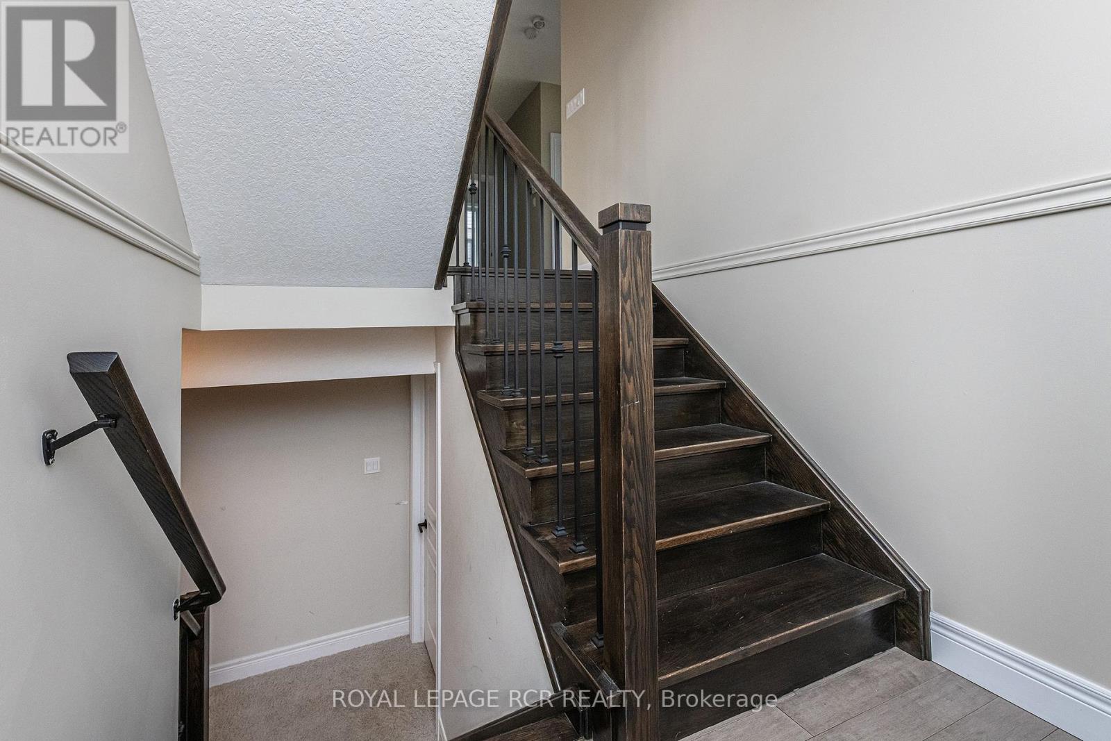 10 Mayberry Drive, East Luther Grand Valley, Ontario  L9W 6T9 - Photo 35 - X12173532