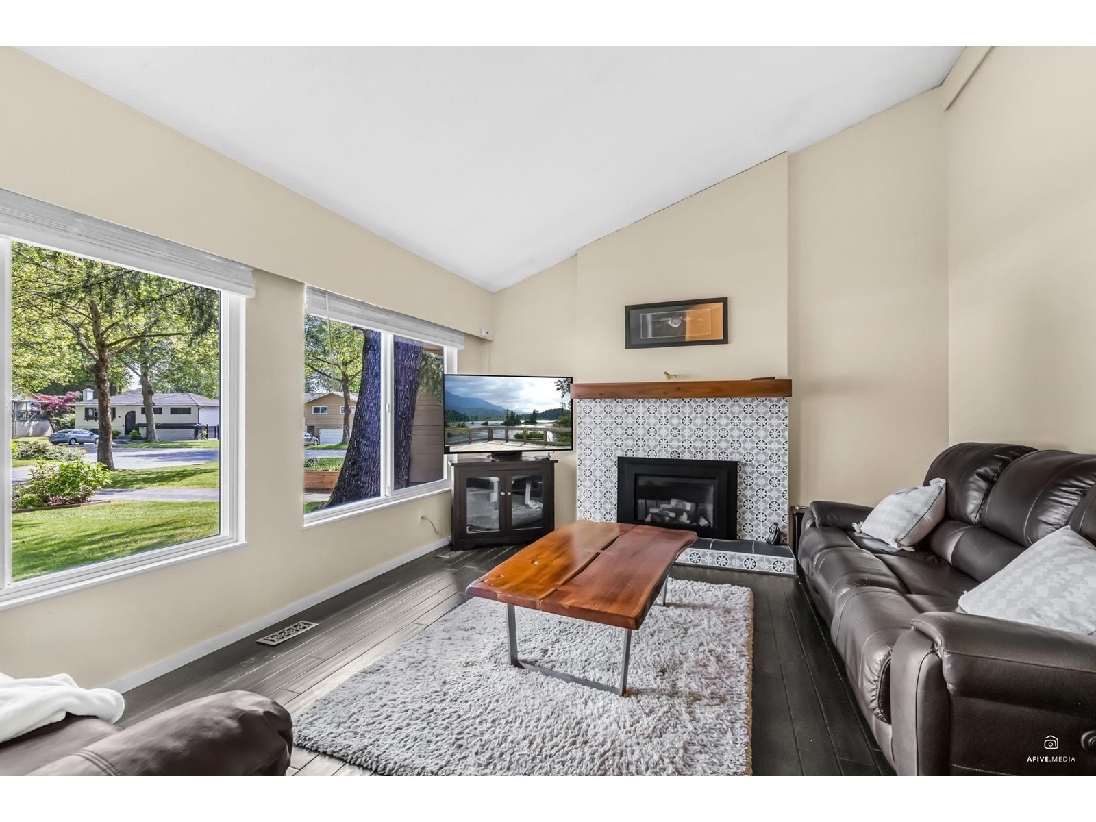 13124 Doone Place, Surrey, British Columbia  V3V 6R8 - Photo 6 - R3007004