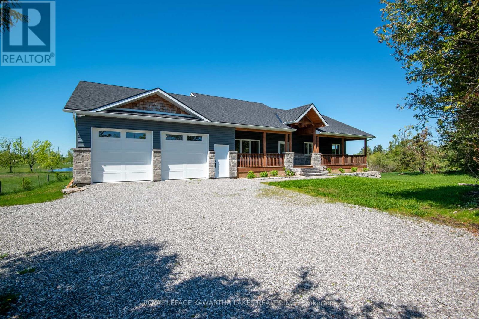 Property at 33 COSHS ROAD image 1