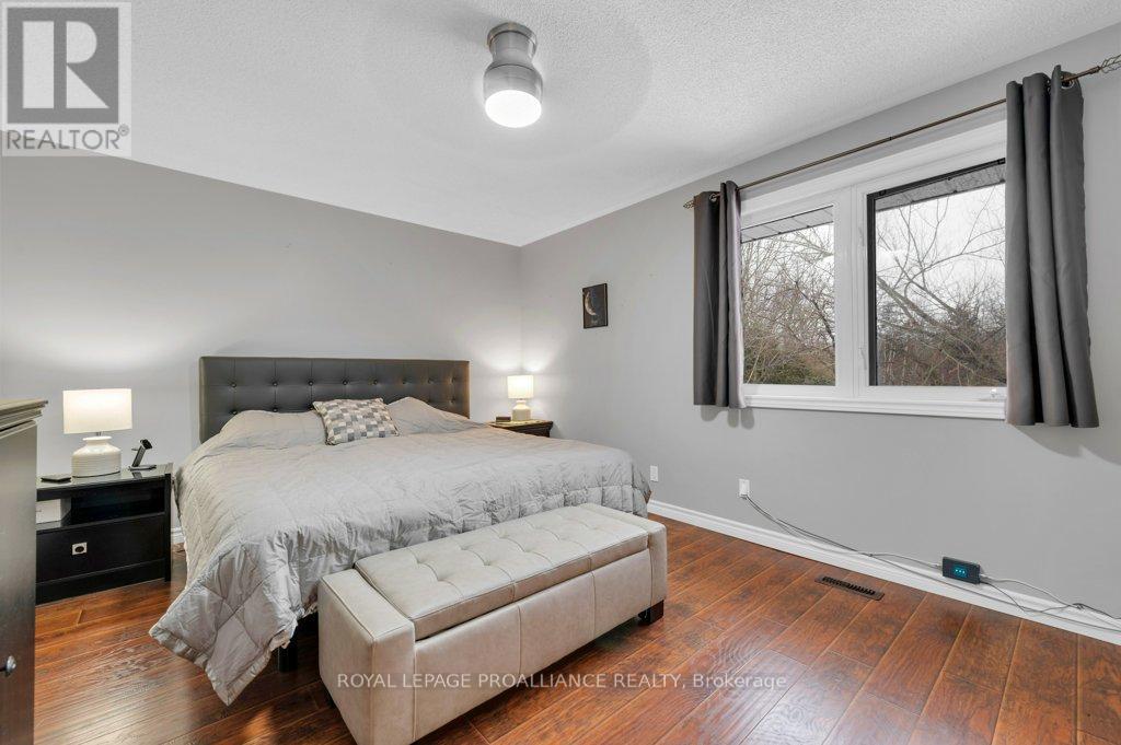 347 Downs Road, Quinte West, Ontario  K8V 5P6 - Photo 19 - X12173626