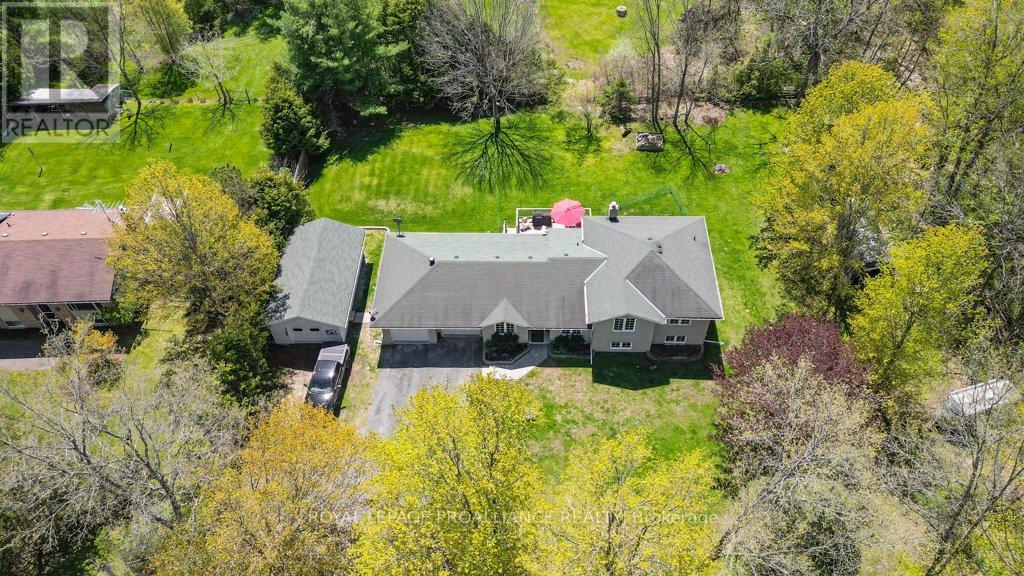 347 Downs Road, Quinte West, Ontario  K8V 5P6 - Photo 38 - X12173626