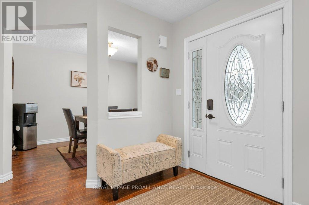 Property at 347 DOWNS ROAD image 5