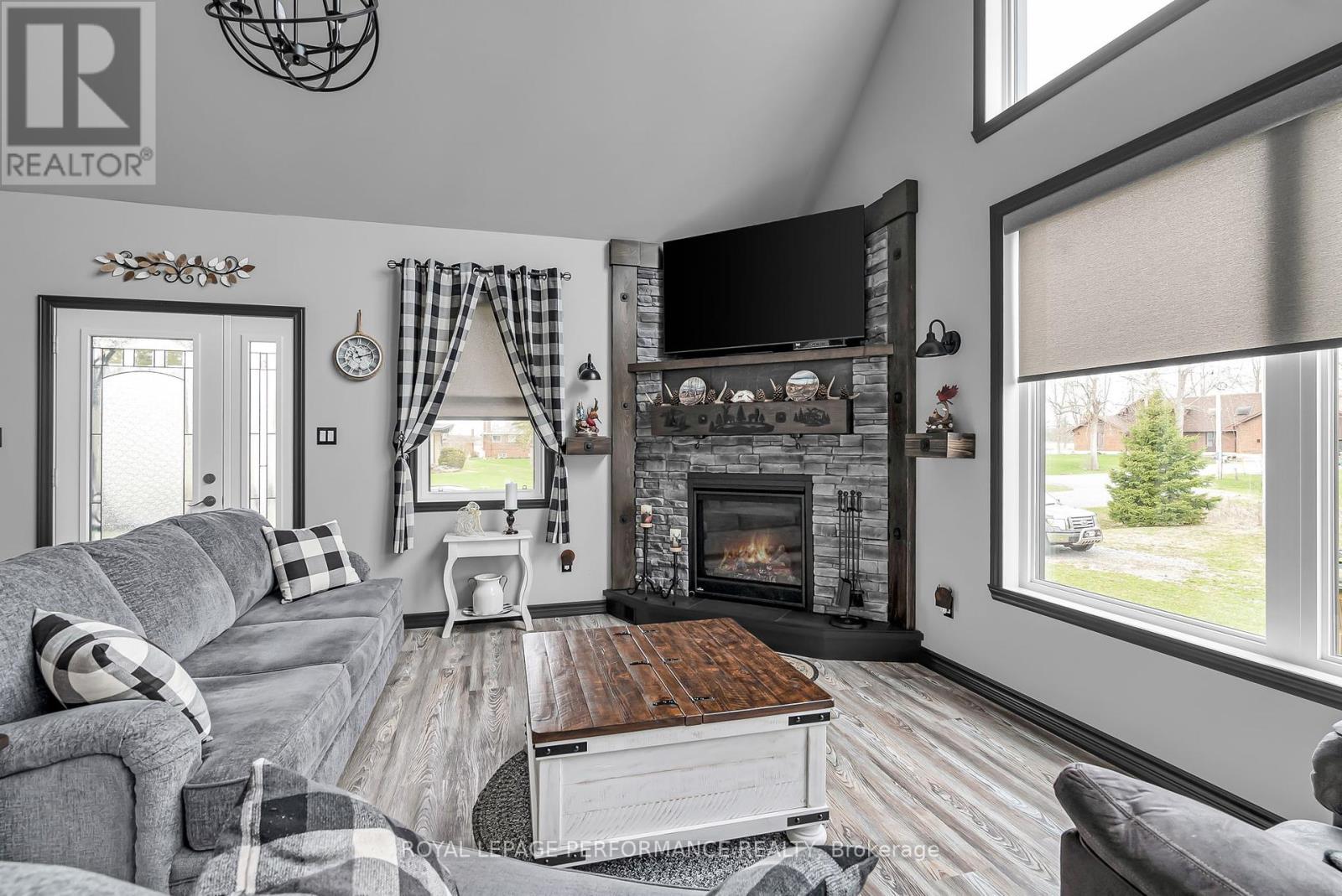 4923 Juliette Street, South Glengarry, Ontario  K0C 1S0 - Photo 20 - X12173606