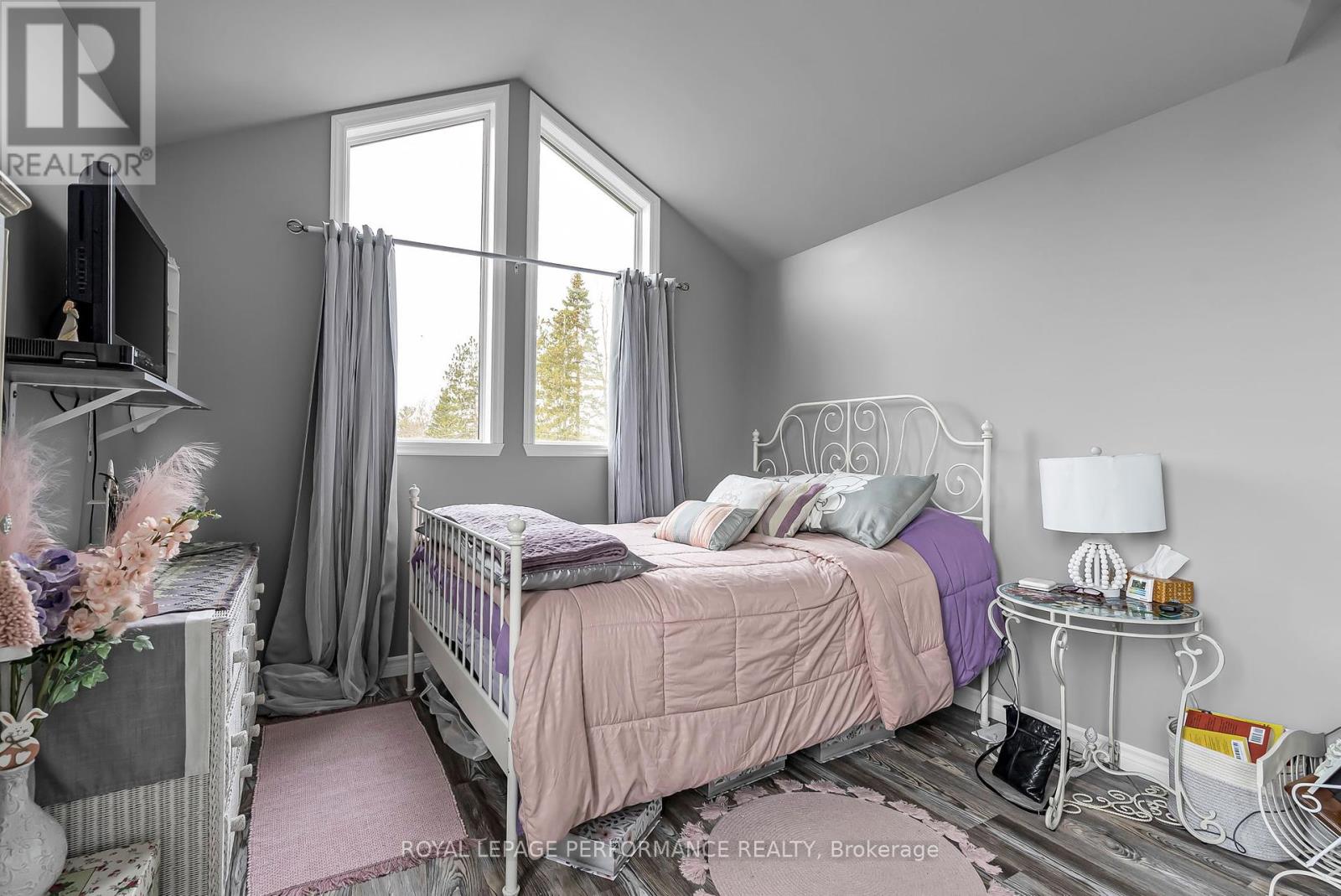 4923 Juliette Street, South Glengarry, Ontario  K0C 1S0 - Photo 31 - X12173606