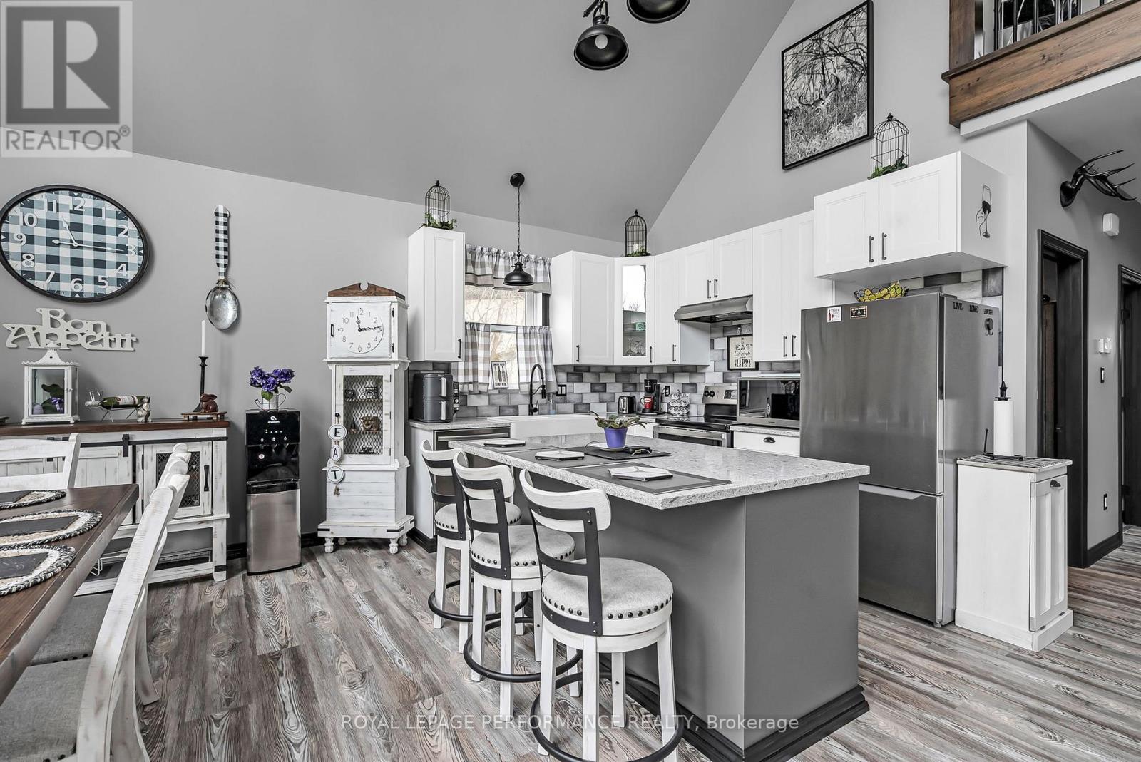 4923 Juliette Street, South Glengarry, Ontario  K0C 1S0 - Photo 8 - X12173606