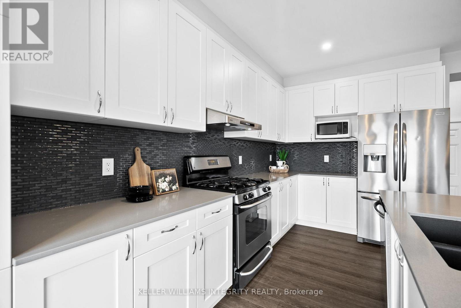 618 Perseus Avenue, Ottawa, Ontario  K2J 6S7 - Photo 20 - X12173622