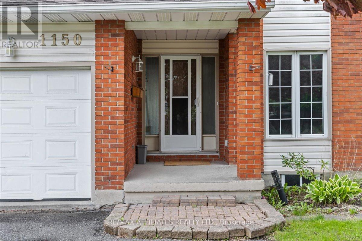 1150 Ste Agathe Park, Ottawa, Ontario  K1C 2B5 - Photo 3 - X12173652