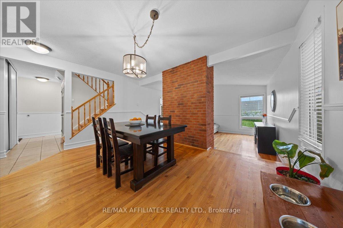1150 Ste Agathe Park, Ottawa, Ontario  K1C 2B5 - Photo 9 - X12173652
