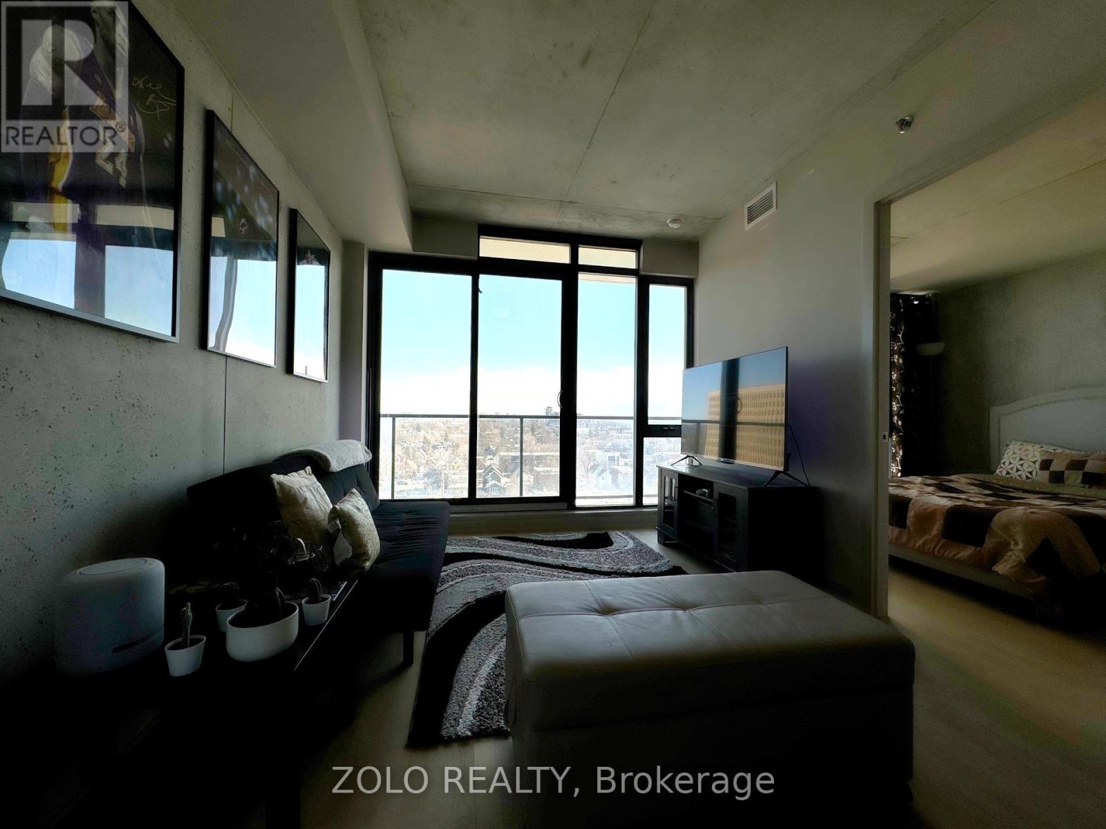 904 - 203 Catherine Street, Ottawa, Ontario  K2P 1J5 - Photo 11 - X12173664