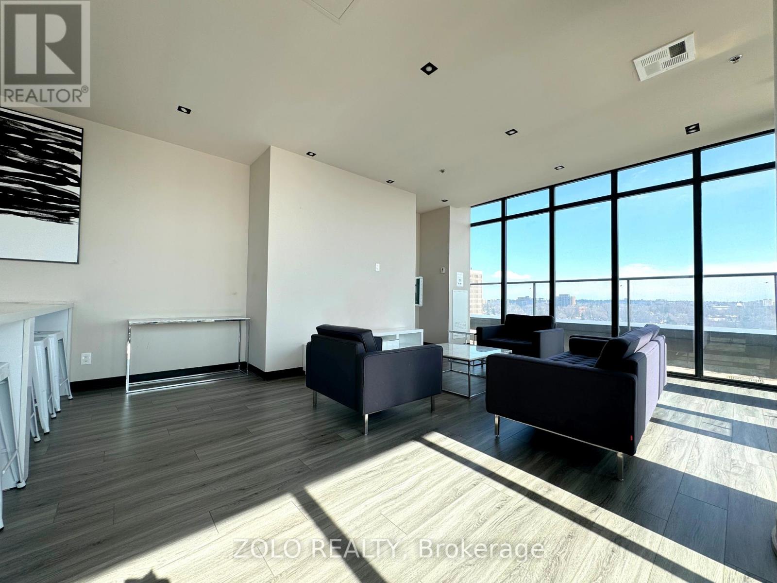 904 - 203 Catherine Street, Ottawa, Ontario  K2P 1J5 - Photo 18 - X12173664