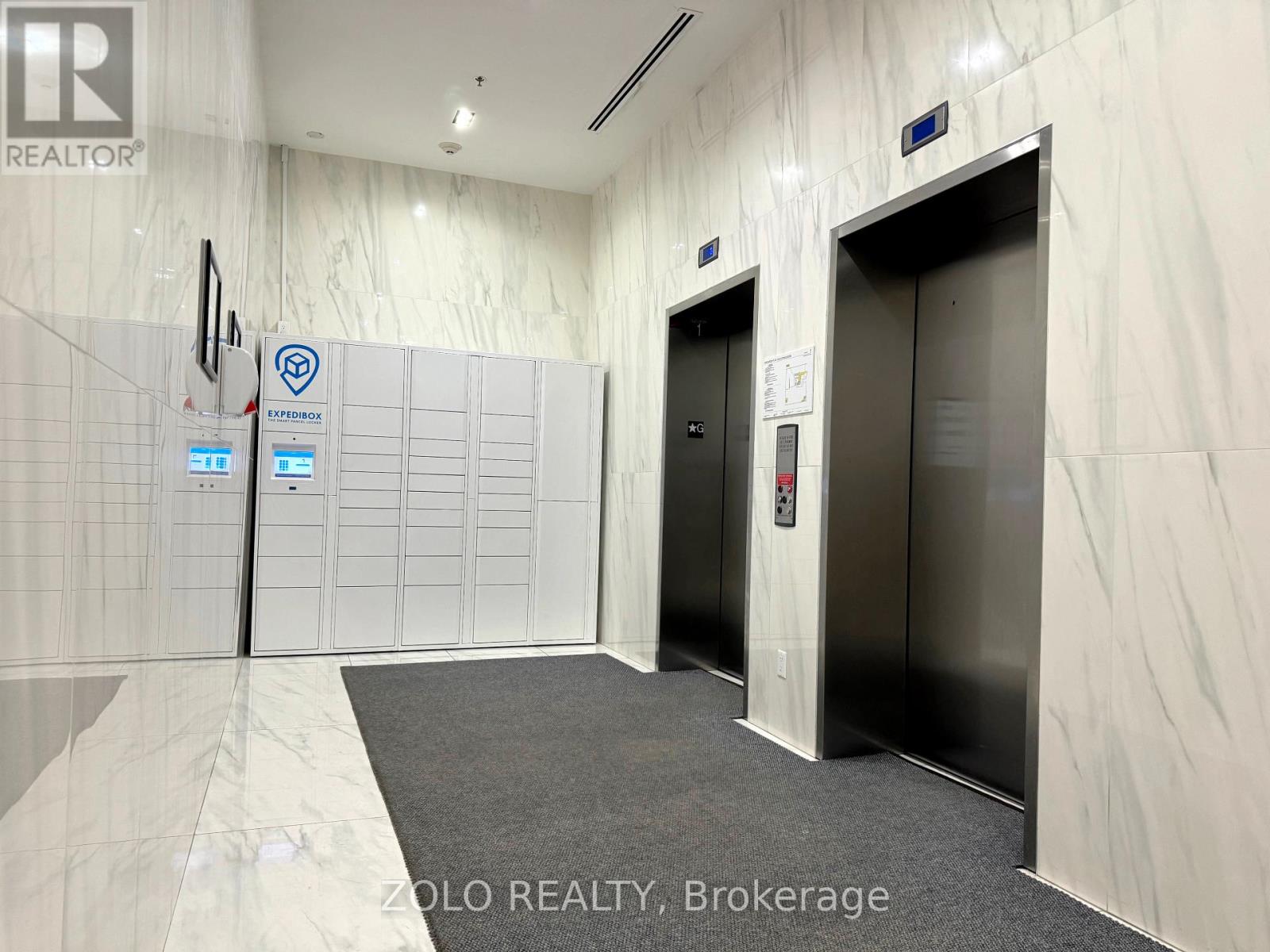 904 - 203 Catherine Street, Ottawa, Ontario  K2P 1J5 - Photo 3 - X12173664