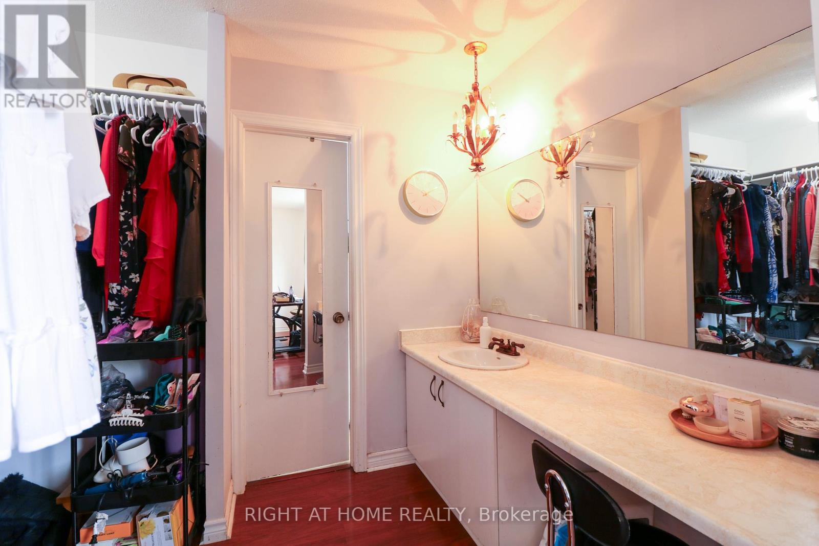 40 Stable Way, Ottawa, Ontario  K2M 1A6 - Photo 14 - X12173731