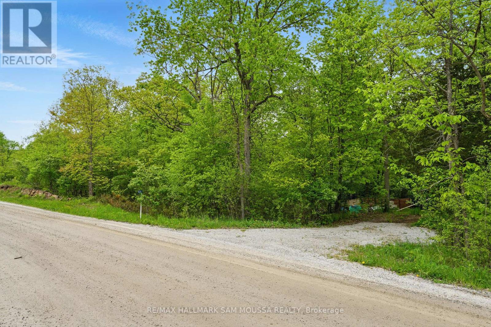 525 Miner's Point Drive, Tay Valley, Ontario  K7H 3C5 - Photo 16 - X12173732