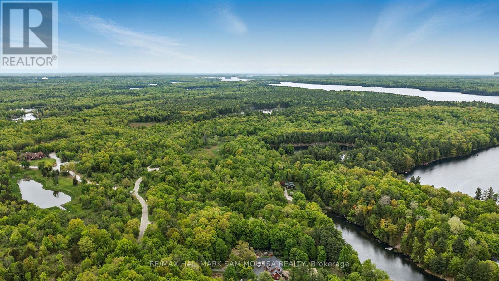 525 Miner's Point Drive, Tay Valley, Ontario  K7H 3C5 - Photo 4 - X12173732