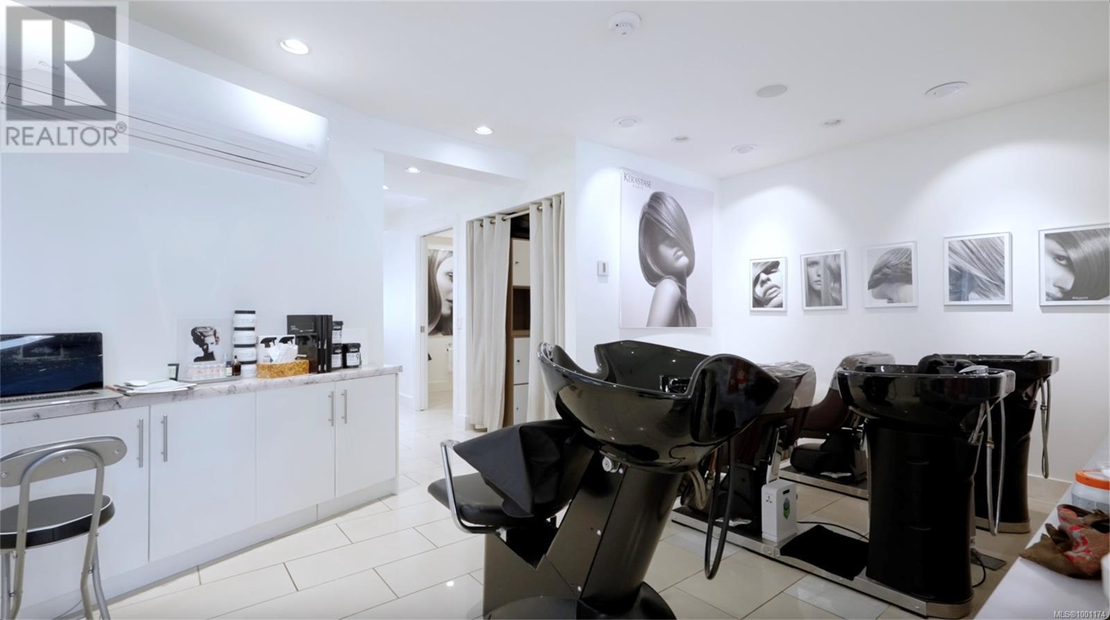 2047 Oak Bay Ave, Oak Bay, British Columbia  V8R 1E5 - Photo 10 - 1001174