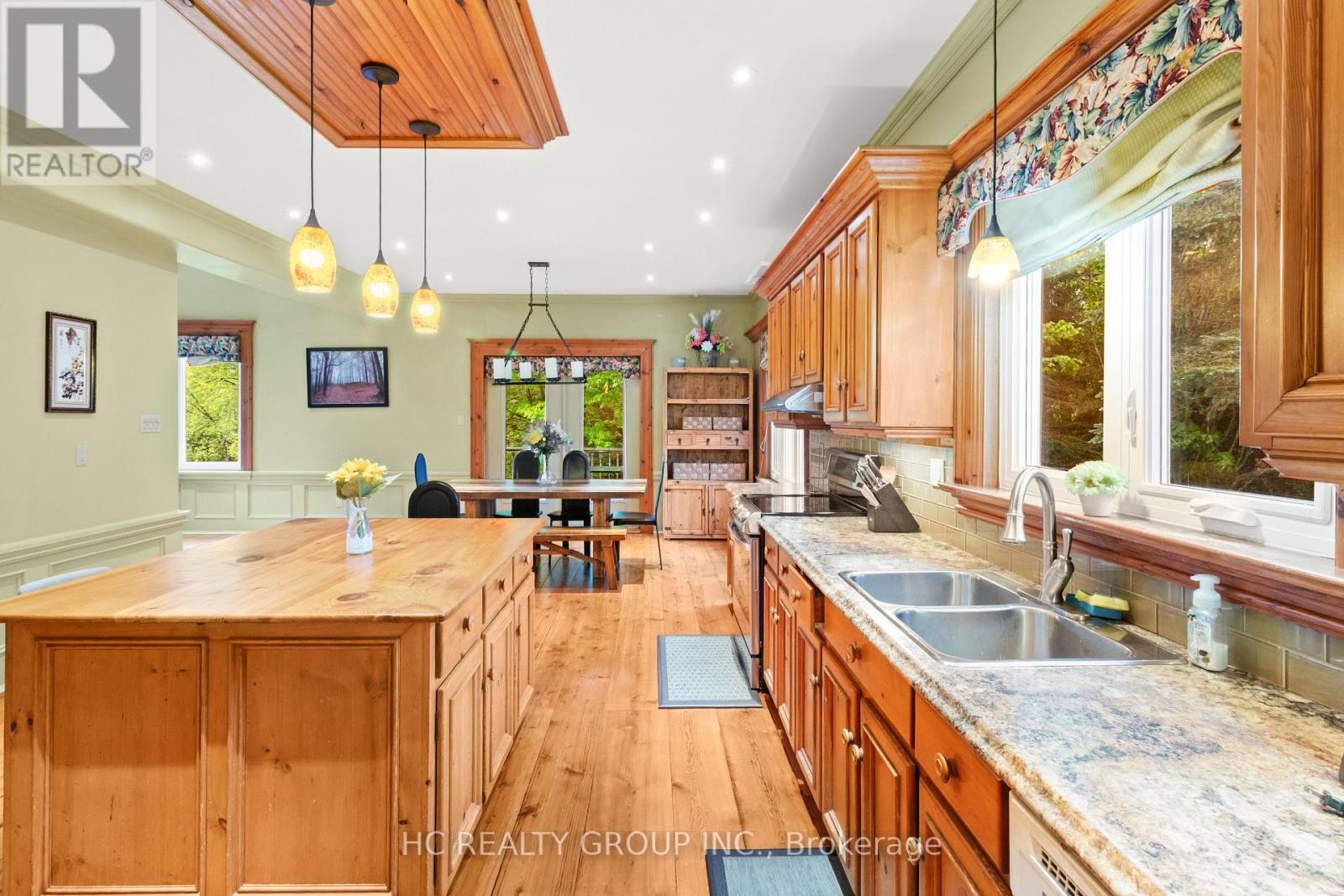 2639 Herald Road, East Gwillimbury, Ontario  L0G 1V0 - Photo 12 - N12172784