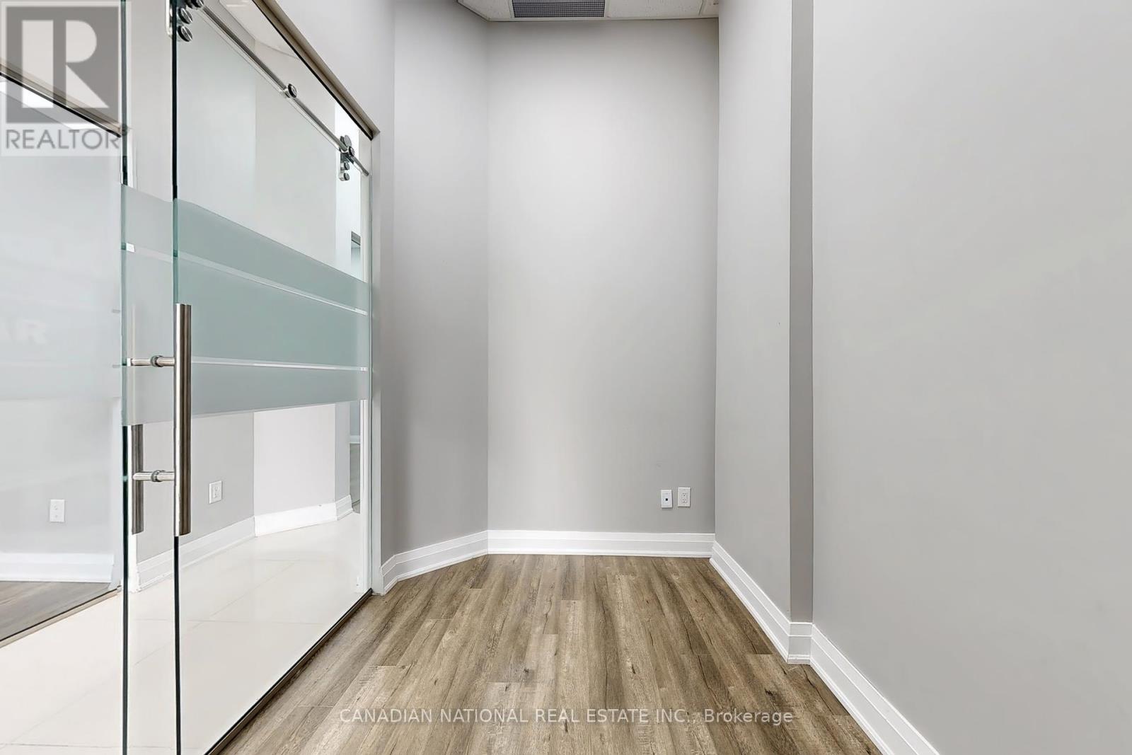 105 - 595 Sheppard Avenue E, Toronto, Ontario  M2K 1B4 - Photo 20 - C12143329