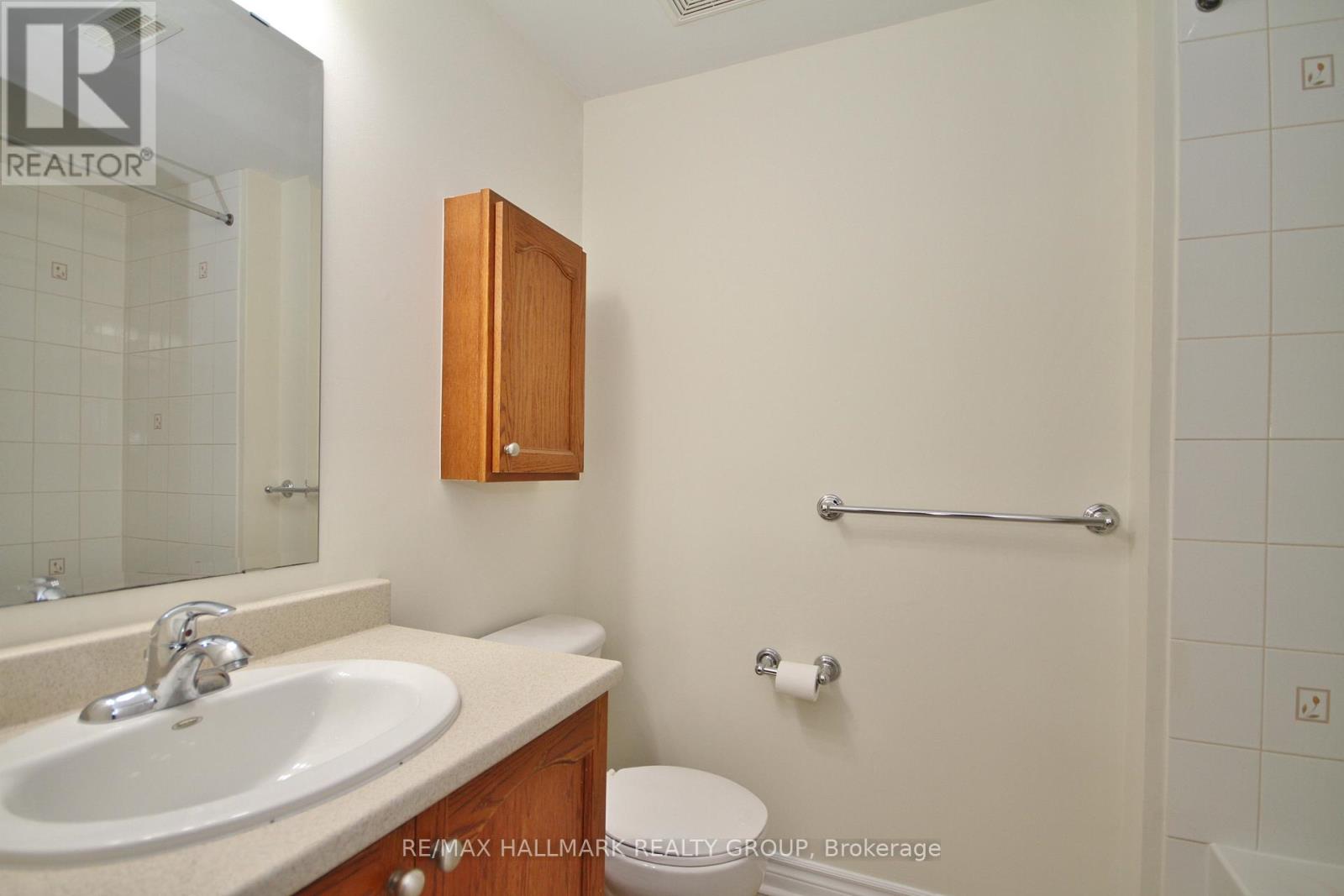 148 Paseo Private, Ottawa, Ontario  K2G 3J5 - Photo 18 - X12074494