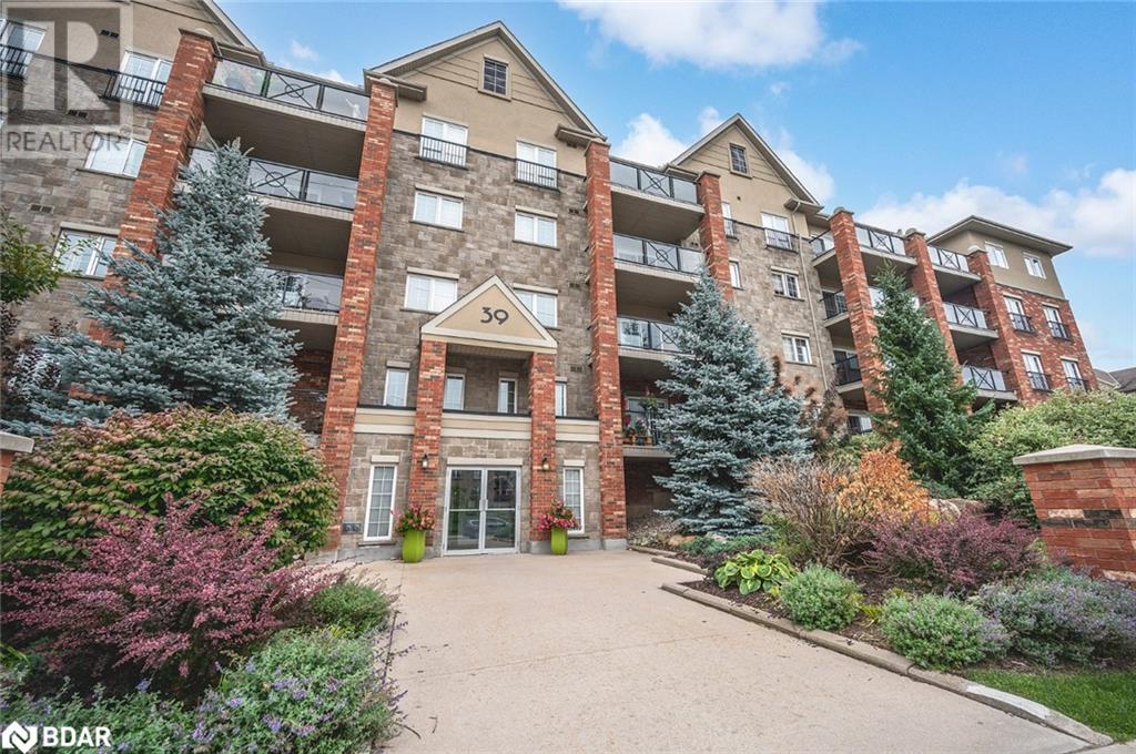 39 Ferndale Drive S Unit# 112, Barrie, Ontario  L4N 5T5 - Photo 17 - 40724876