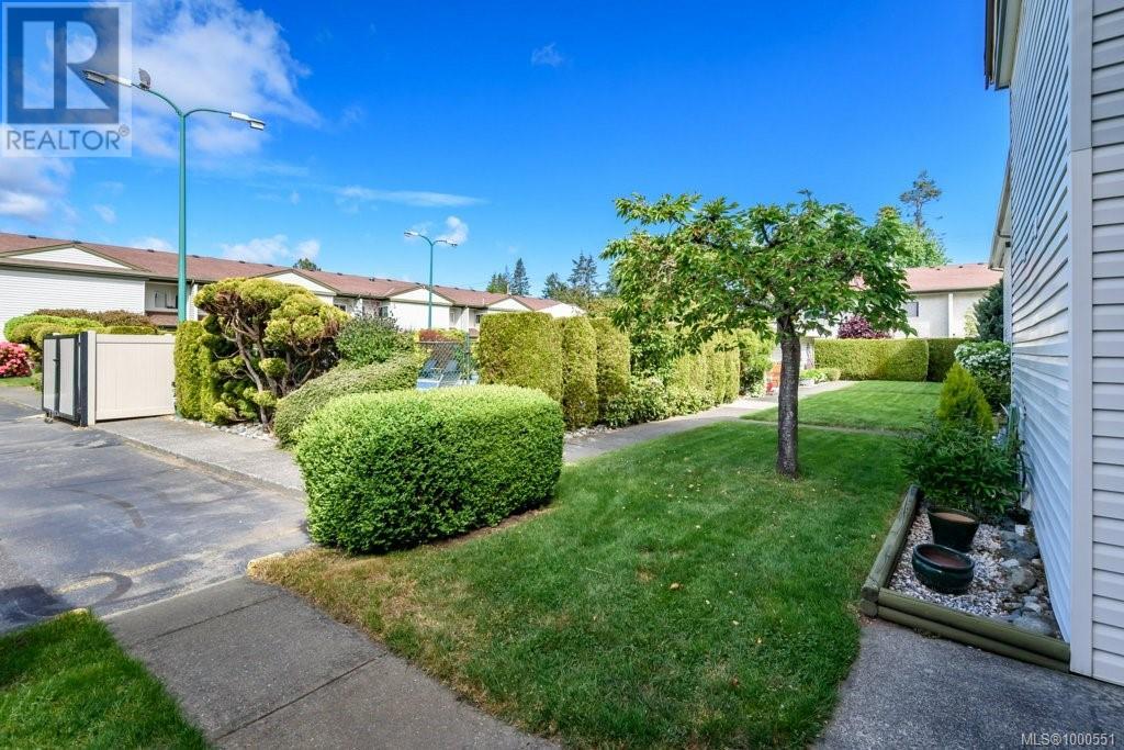 306 1537 Noel Ave, Comox, British Columbia  V9M 3H8 - Photo 10 - 1000551