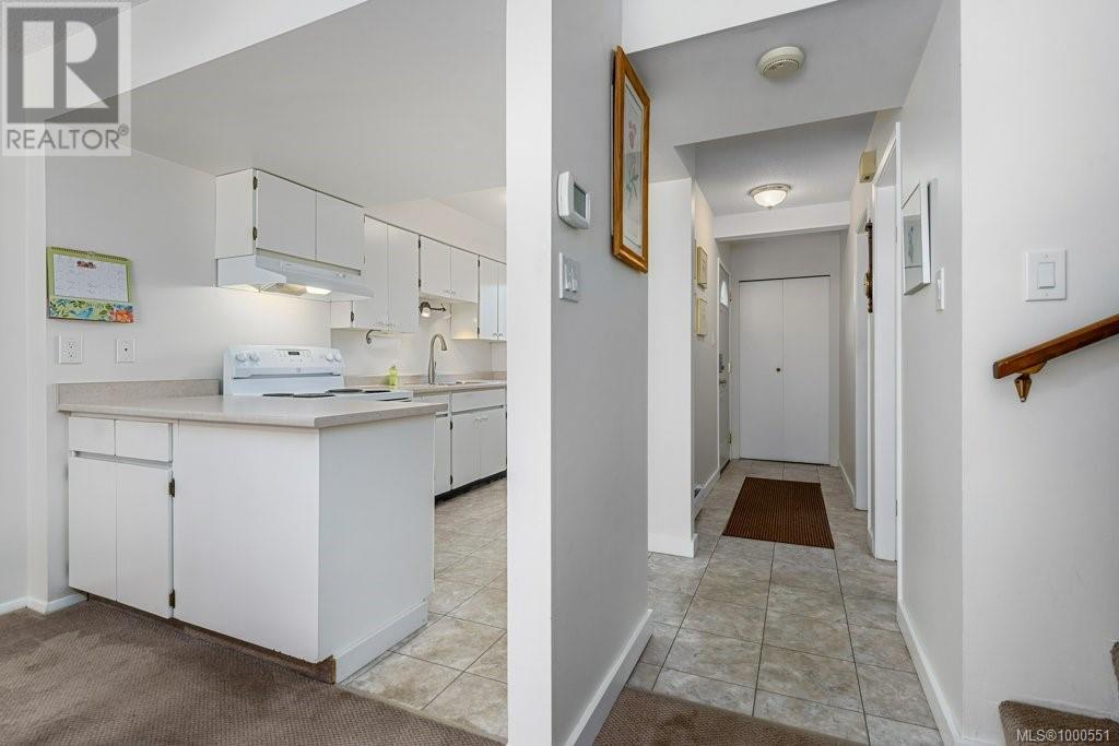 306 1537 Noel Ave, Comox, British Columbia  V9M 3H8 - Photo 13 - 1000551