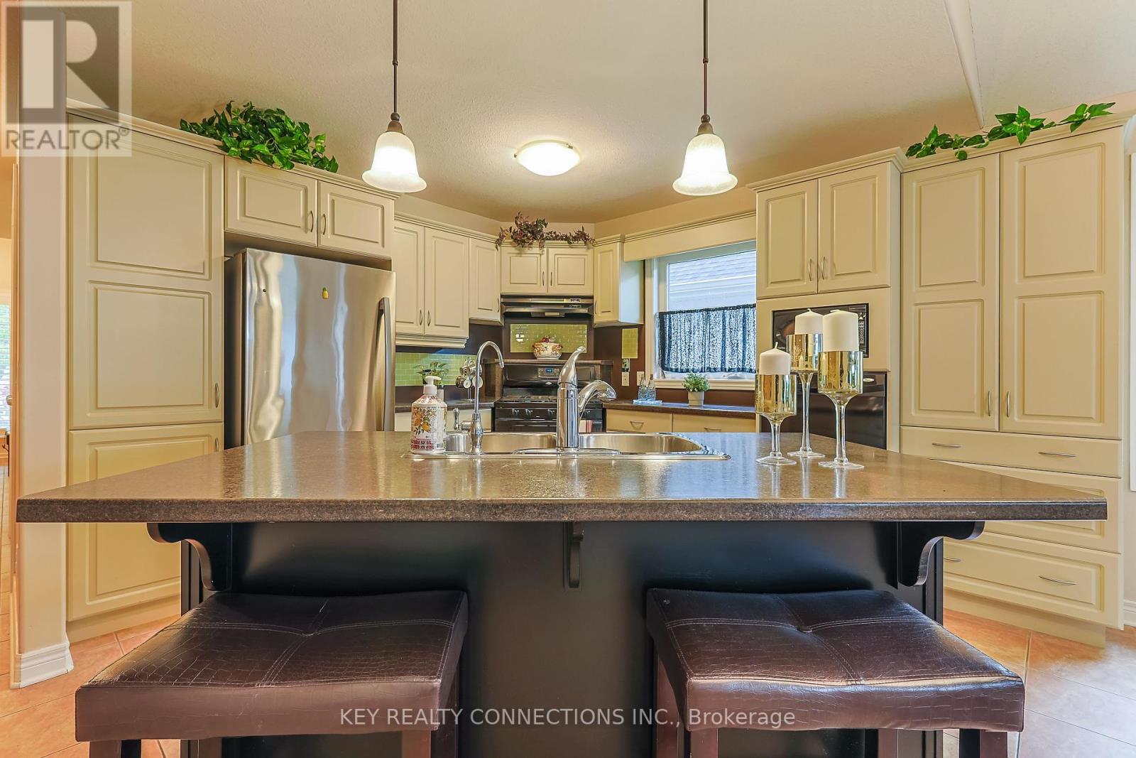 11 - 603 Welland Avenue, St. Catharines (Carlton/bunting), Ontario  L2M 0A6 - Photo 13 - X12109377