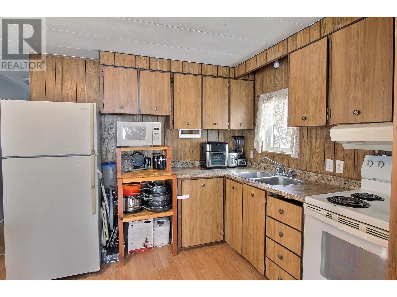 1117 10th Avenue N Lot# 102, Golden, BC V0A1H2