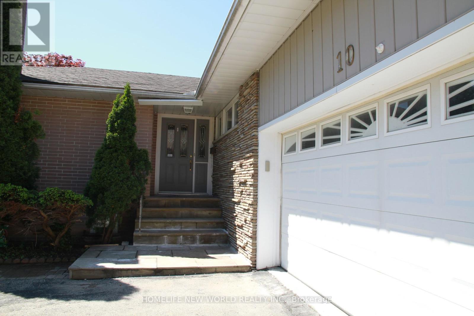 Property at 10 BATHFORD CRESCENT image 5
