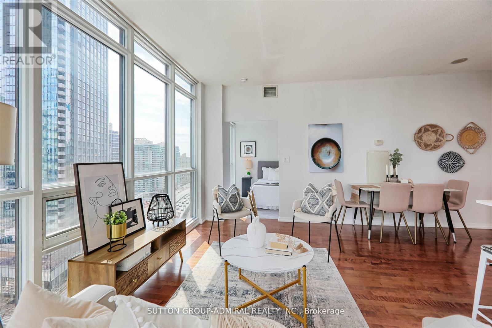 1407 - 55 Bremner Boulevard, Toronto (Waterfront Communities), Ontario  M5J 0A6 - Photo 22 - C12173651