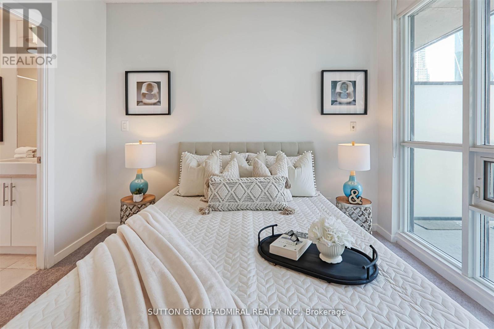 1407 - 55 Bremner Boulevard, Toronto (Waterfront Communities), Ontario  M5J 0A6 - Photo 29 - C12173651