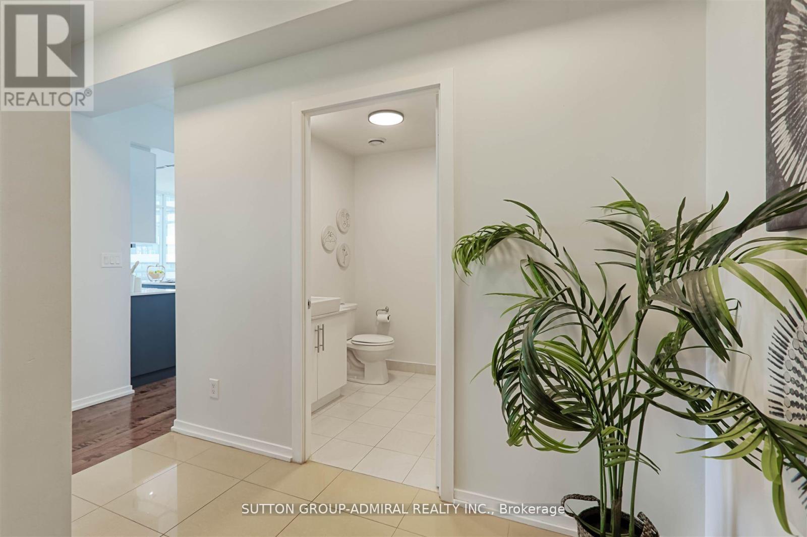 1407 - 55 Bremner Boulevard, Toronto, Ontario  M5J 0A6 - Photo 7 - C12173651