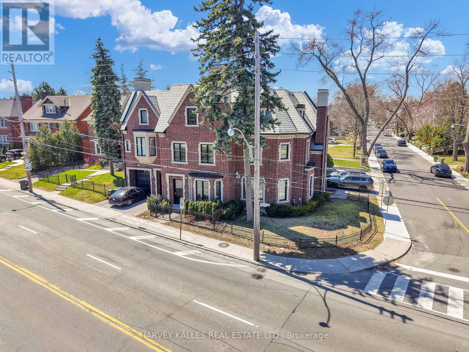Property at 1256 AVENUE ROAD image 1
