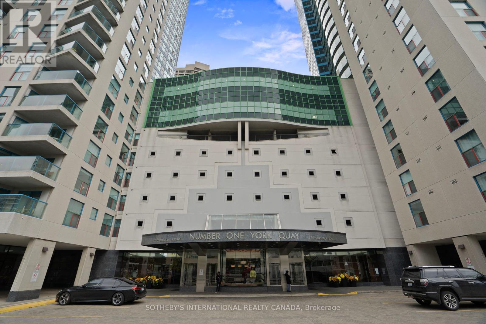 Property at 3212 - 99 HARBOUR SQUARE image 1