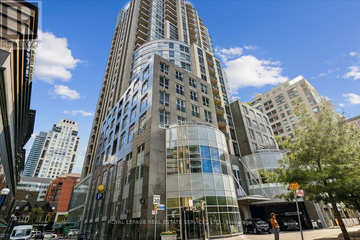 804 - 10 BELLAIR STREET, Toronto, Ontario