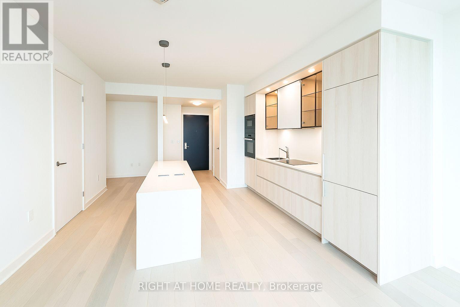 5103 - 11 Yorkville Avenue, Toronto, Ontario  M4W 1L2 - Photo 7 - C12173733