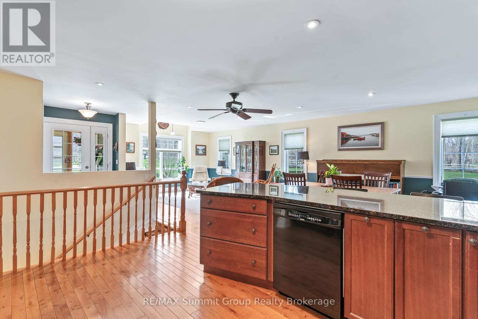 824307 Massie Road, Chatsworth, Ontario  N0H 1G0 - Photo 7 - X12120781
